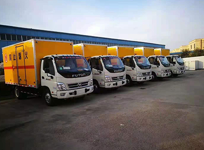 东宝爆破器材运输车